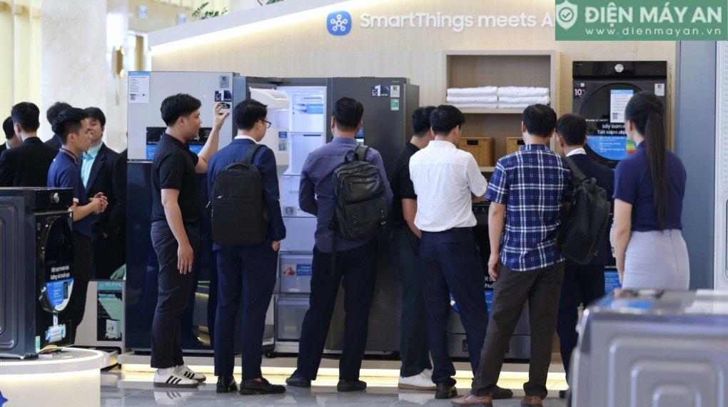 3 năm liên tiếp Điện máy AN được vinh danh đại lý hợp tác toàn diện điện tử - điện lạnh Samsung